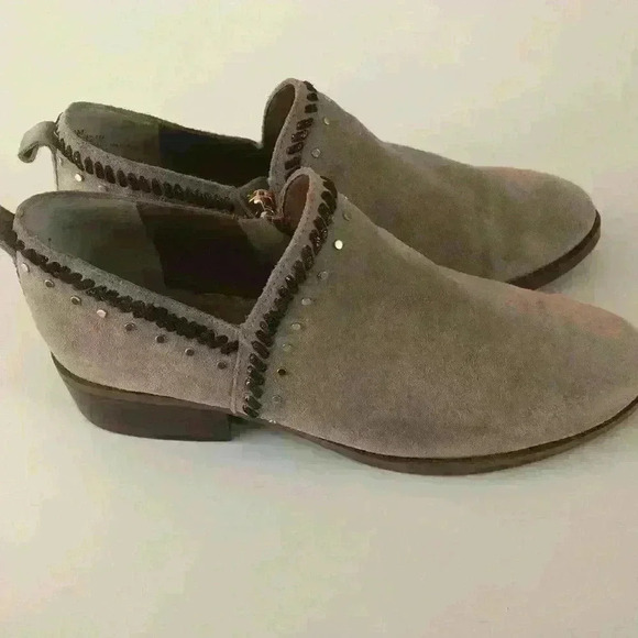 Anthropologie Latigo Dallis Boots in Taupe size 9. - Picture 7 of 12